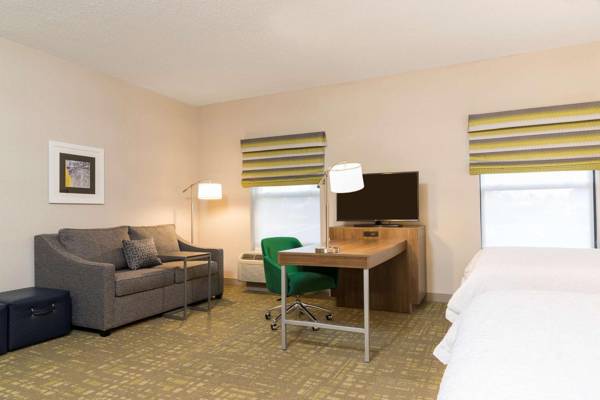 Hampton Inn & Suites East Lansing Okemos Bagian luar foto
