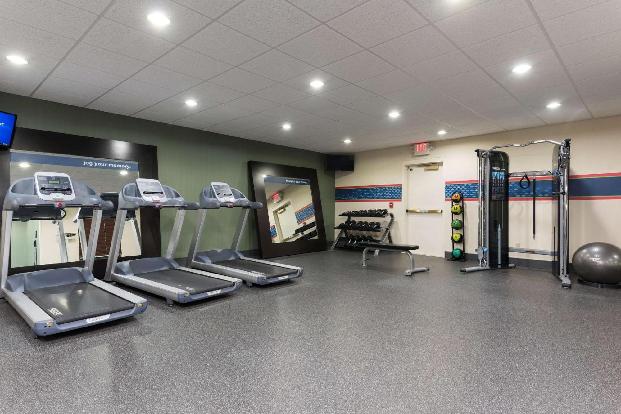 Hampton Inn & Suites East Lansing Okemos Bagian luar foto