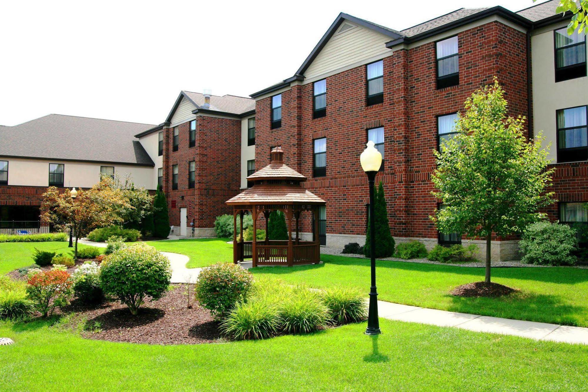 Hampton Inn & Suites East Lansing Okemos Bagian luar foto